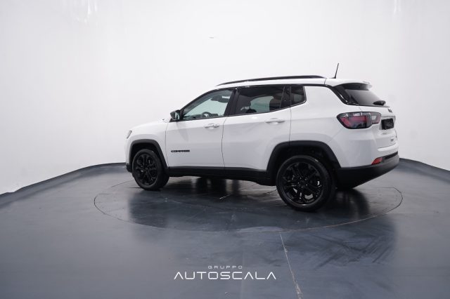 JEEP COMPASS 1.3 TURBO T4 2WD NIGHT EAGLE - foto 4