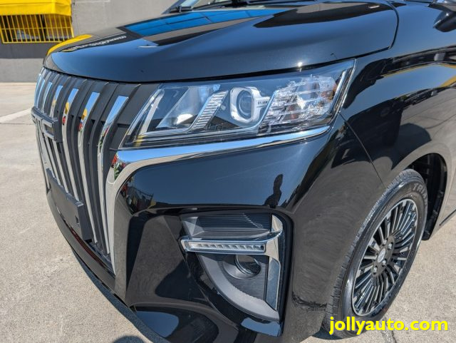 EMC NOVE BENZINA  9 POSTI AUT. - foto 10