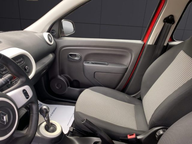 RENAULT TWINGO ELECTRIC LIFE - foto 17