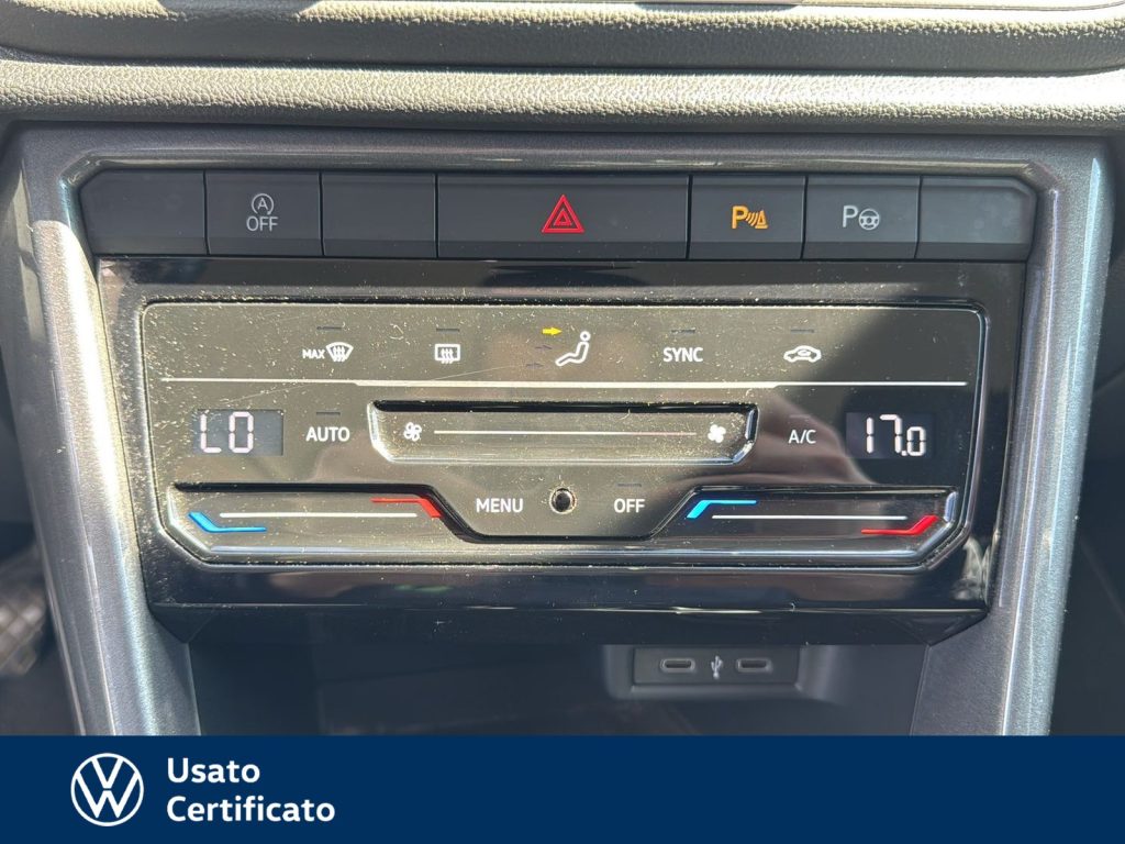 immagine usato VOLKSWAGEN T-Roc 1.0 tsi style 110cv