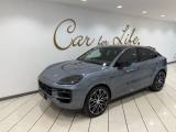 PORSCHE Cayenne 3.0 V6 E-Hybrid Black Edition