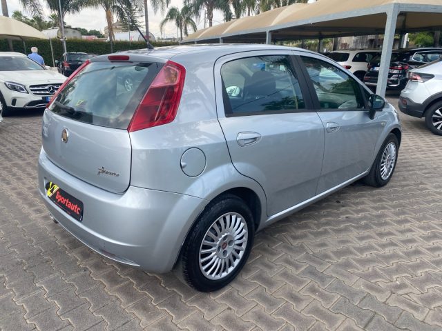 FIAT GRANDE PUNTO 1.3 MJT 90 CV 5 PORTE  C.AUTOMAT - foto 24