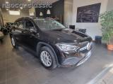 MERCEDES-BENZ GLA 180 d Automatic Business