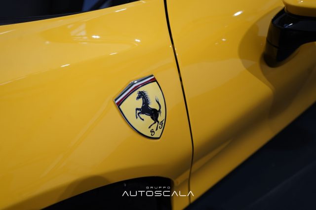 FERRARI SF90 SPIDER - foto 39