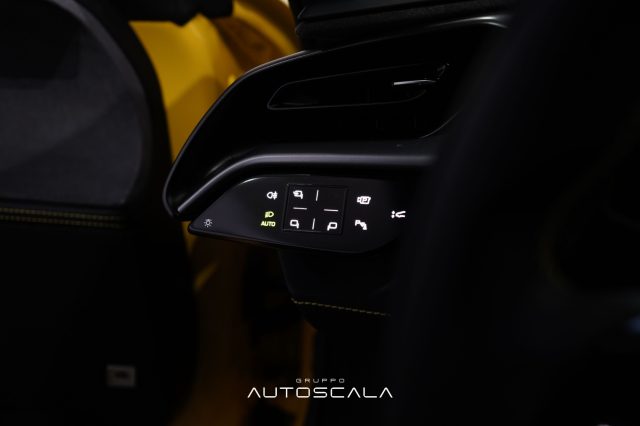 FERRARI SF90 SPIDER - foto 23