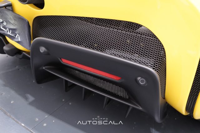 FERRARI SF90 SPIDER - foto 44