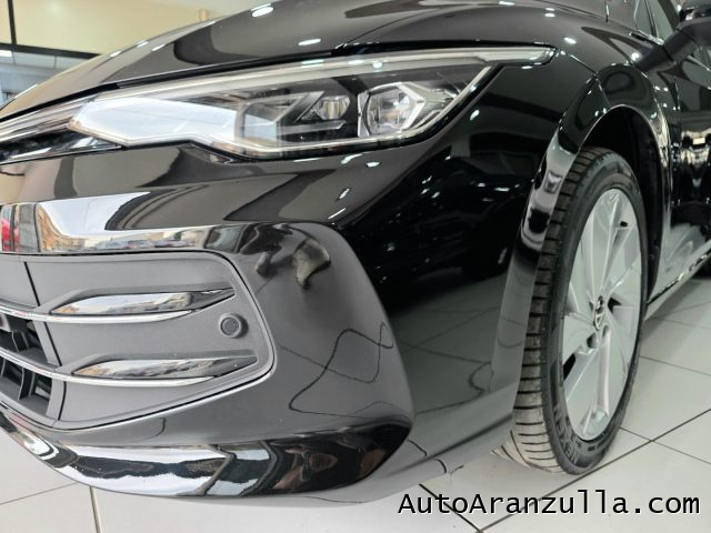 VOLKSWAGEN Golf usata, con Leve al volante
