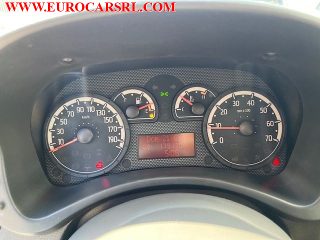 FIAT PANDA 1.2 CLIMBING NATURAL POWER - foto 12