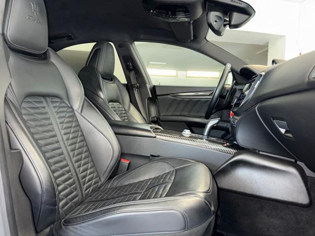 MASERATI GHIBLI V8 580 CV TROFEO KIT CARBONIO IN - foto 23