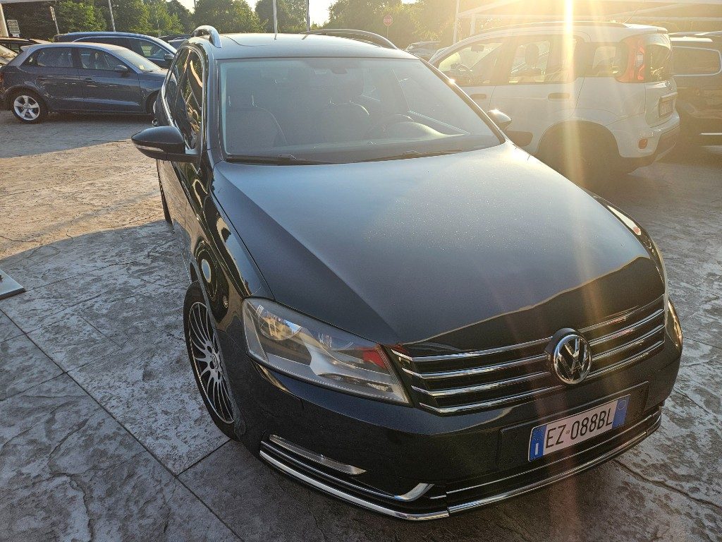 VOLKSWAGEN Passat Var 2.0 TDI 170 DSG 4m. High. BMT - 14