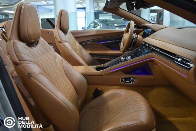 ASTON MARTIN DB12 V8 VOLANTE Q - foto 26
