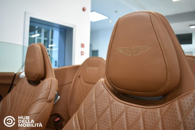 ASTON MARTIN DB12 V8 VOLANTE Q - foto 29