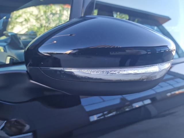 PEUGEOT 2008 1° SERIE BLUEHDI 120 EAT6 S&S GT - foto 23