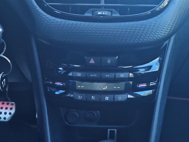 PEUGEOT 2008 1° SERIE BLUEHDI 120 EAT6 S&S GT - foto 18