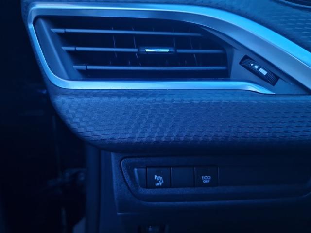 PEUGEOT 2008 1° SERIE BLUEHDI 120 EAT6 S&S GT - foto 28