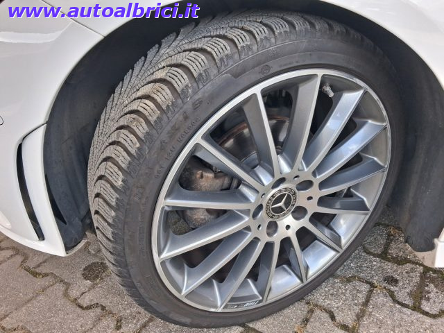MERCEDES-BENZ CLA 180 AUTOMATIC SHOOTING BRAKE PREMIUM - foto 40