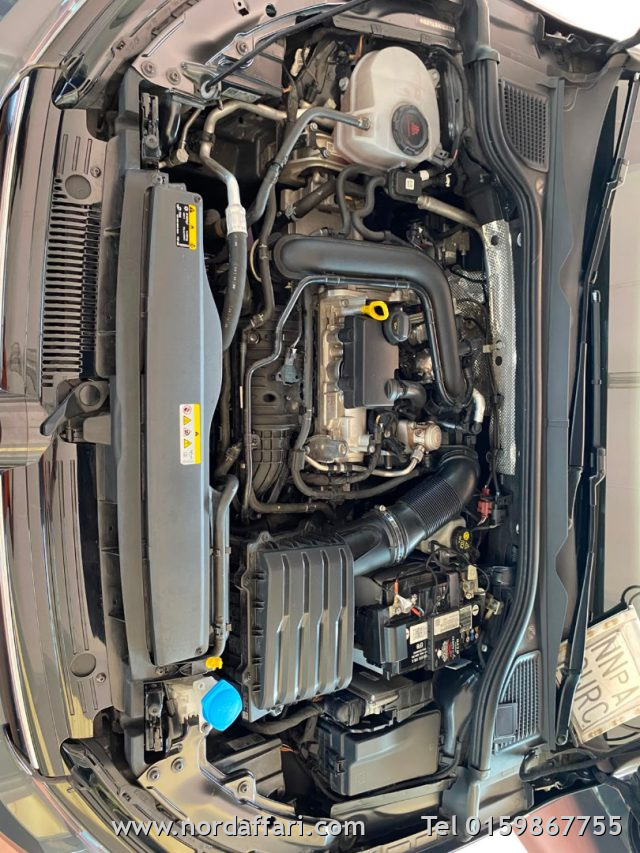 VOLKSWAGEN Golf - foto: 7