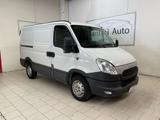 IVECO Daily  29L11 3 posti-Ok Neopatentati_LEGGI SOTTO
