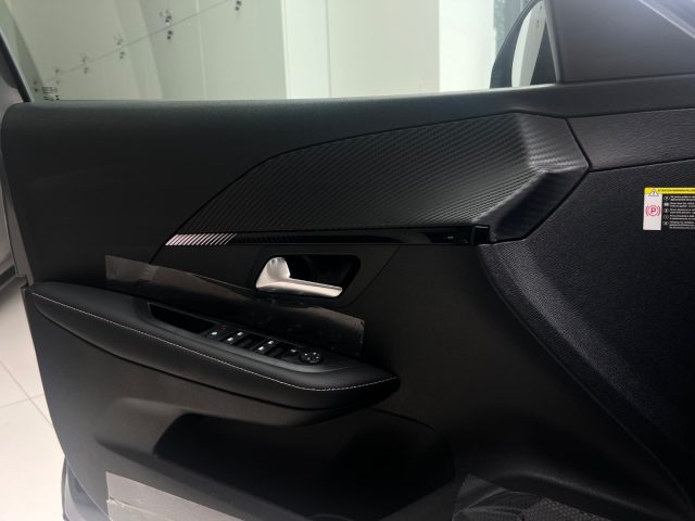 PEUGEOT 208 usata, con Sensore di pioggia