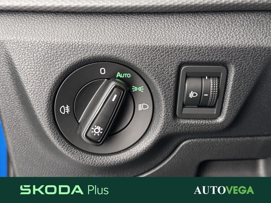 immagine usato SKODA Kamiq 1.0 tsi ambition 110cv