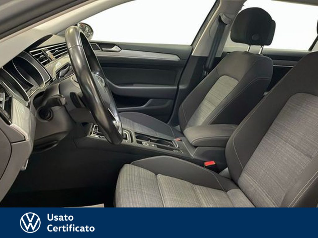 immagine usato VOLKSWAGEN Passat Variant variant 2.0 tdi business 150cv dsg