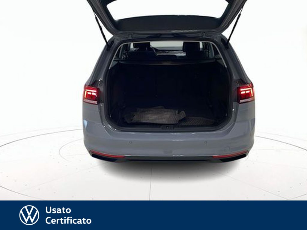 immagine usato VOLKSWAGEN Passat Variant variant 2.0 tdi business 150cv dsg