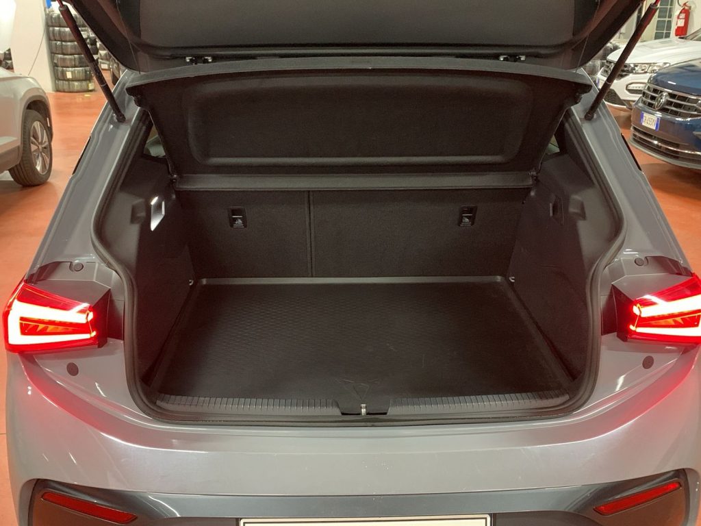 immagine usato CUPRA Born 58kwh impulse