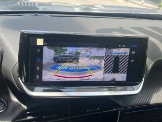 PEUGEOT 2008 usata, con Autoradio digitale