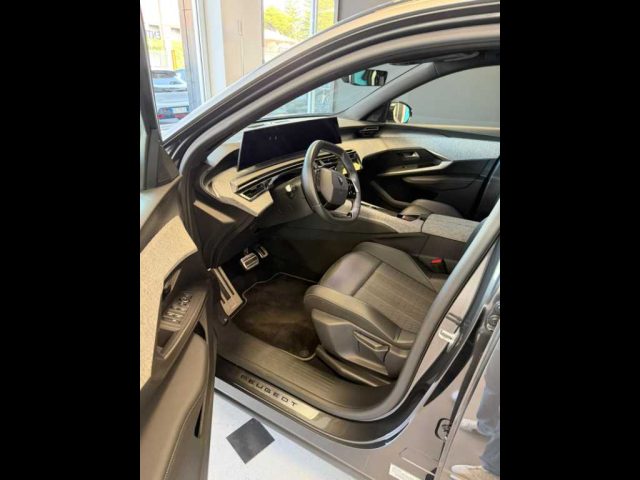 PEUGEOT 5008 3ª SERIE -  HYBRID 145 E-DCS6 GT - foto 8