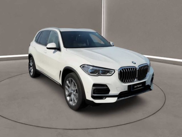 BMW X5 (G05/F95) -  XDRIVE30D 48V XLINE - foto 7