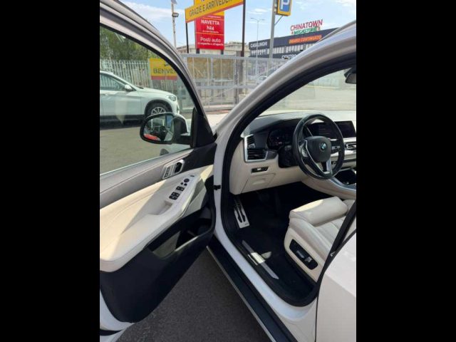 BMW X5 (G05/F95) -  XDRIVE30D 48V XLINE - foto 12