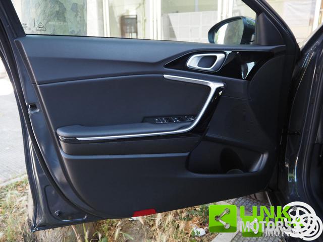 KIA XCEED 1.6 CRDI 136 CV MHEV IMT STYLE - foto 24