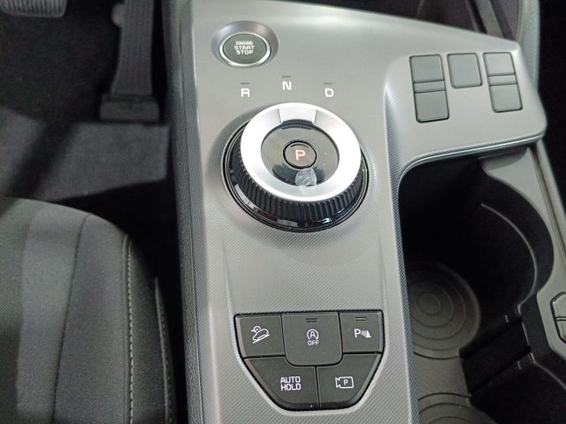 KIA SPORTAGE 1.6 CRDI MHEV DCT STYLE - foto 21