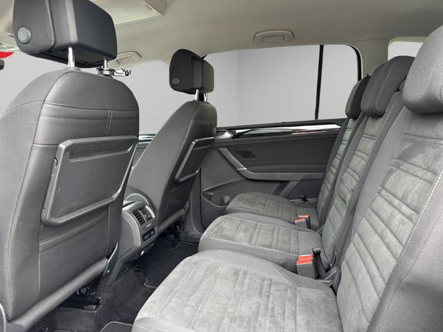 VOLKSWAGEN TOURAN 2.0 TDI 150 CV SCR DSG EXECUTIVE - foto 15