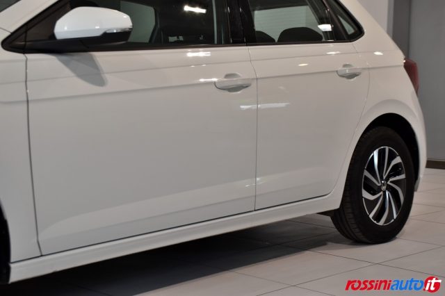 VOLKSWAGEN POLO 1.0 TSI 95 CV LIFE + TECH PACK - foto 33