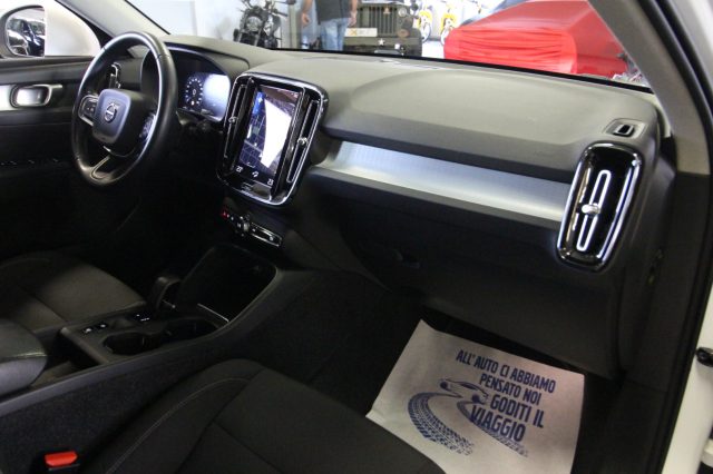 VOLVO XC40 T4 RECHARGE PLUG-IN HYBRID INSCR - foto 10