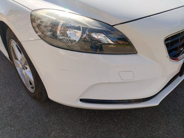VOLVO V40 D2 1.6 BUSINESS EDITION - foto 22