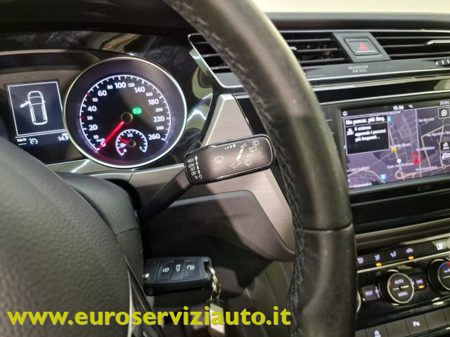 VOLKSWAGEN TOURAN 1.6 TDI 115 CV SCR DSG COMFORTLI - foto 31