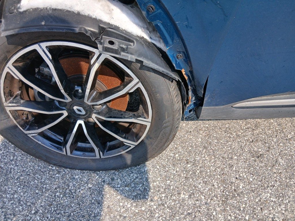 Immagine di RENAULT Arkana Hybrid E-Tech 145 CV del 02/2022 km 0