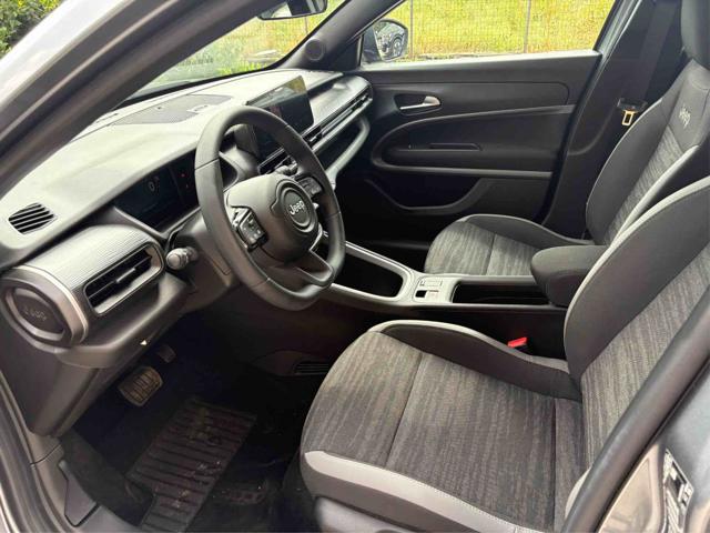 JEEP AVENGER 1.2 TURBO 110 CV MHEV LONGITUDE - foto 10