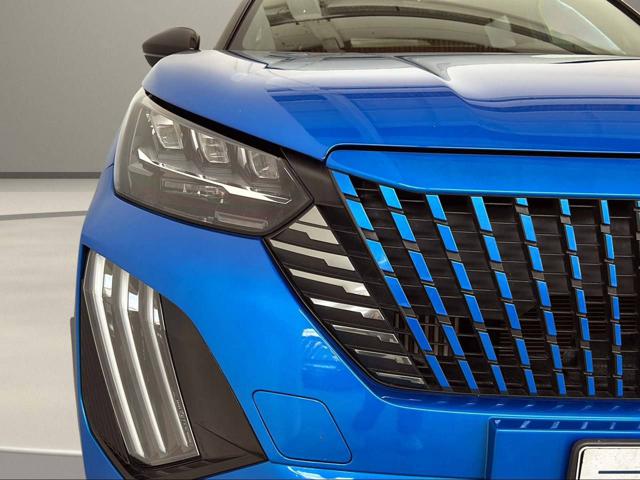 PEUGEOT 2008 usata, con Volante multifunzione