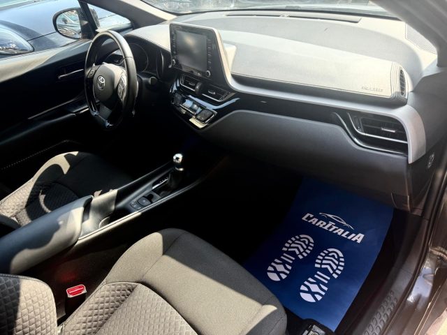 TOYOTA C-HR 1.8 HYBRID E-CVT ACTIVE - foto 10