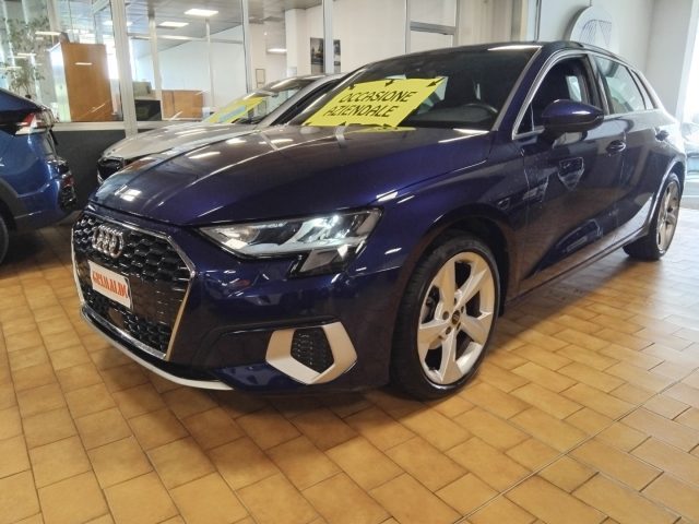 AUDI A3 SPORTBACK 30 TFSI S TR. BUS. ADV - foto 3