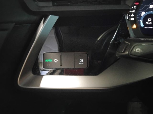 AUDI A3 SPORTBACK 30 TFSI S TR. BUS. ADV - foto 28