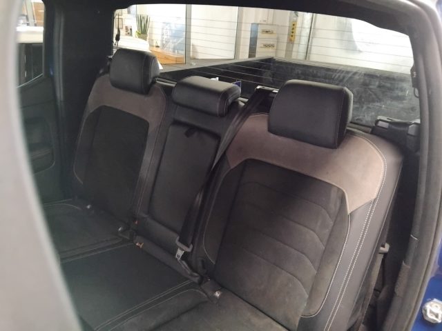 VOLKSWAGEN AMAROK 2.0 TDI 205 CV 4MOTION AUT. STYL - foto 9