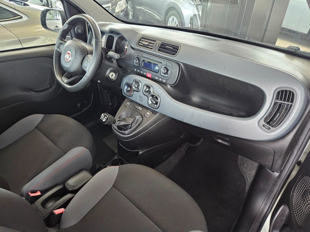 FIAT Panda 1.3 MJT 95 CV S&S Easy - 17