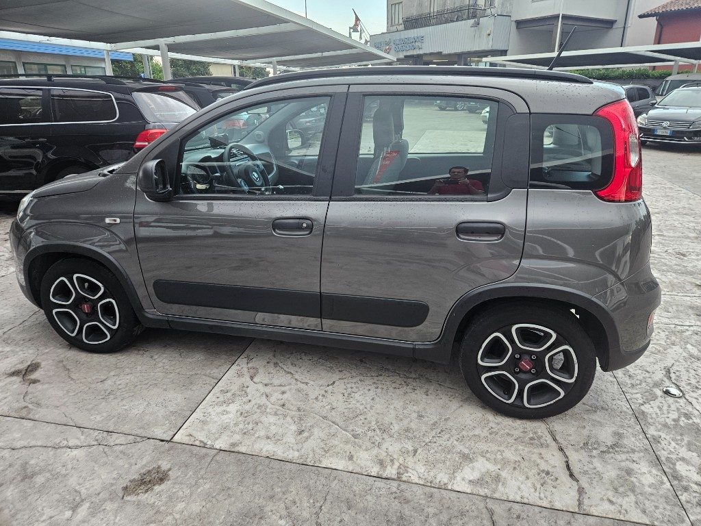 FIAT Panda 1.0 FireFly S&S Hybrid - 9