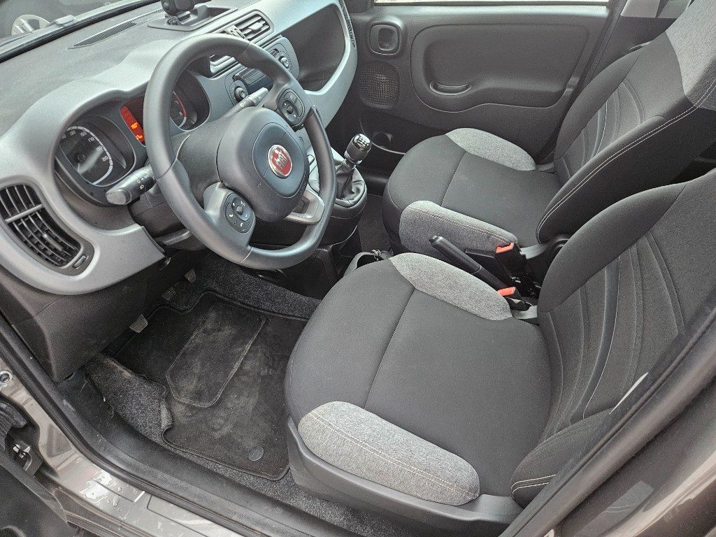 FIAT Panda 1.0 FireFly S&S Hybrid - 11