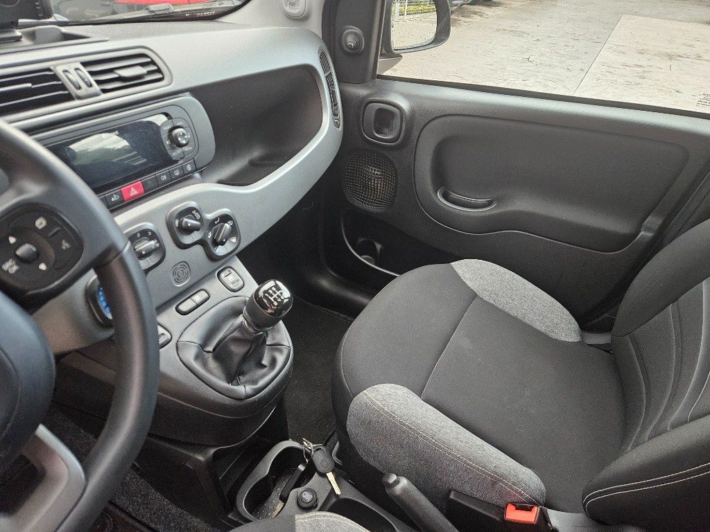 FIAT Panda 1.0 FireFly S&S Hybrid - 13