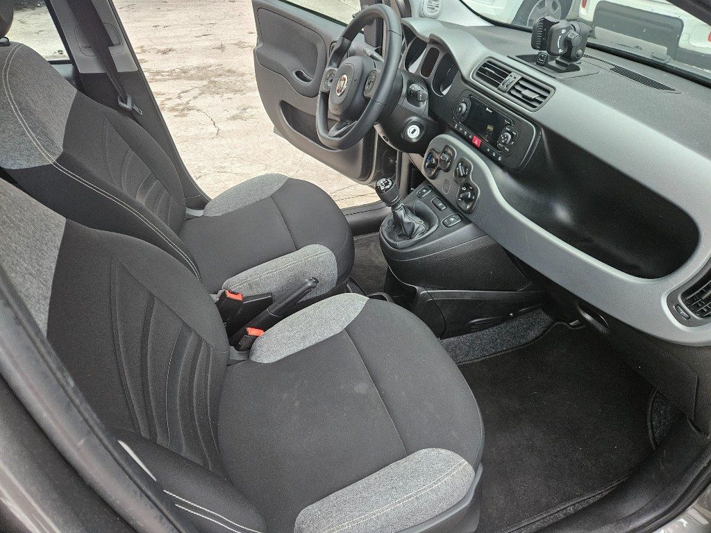 FIAT Panda 1.0 FireFly S&S Hybrid - 16